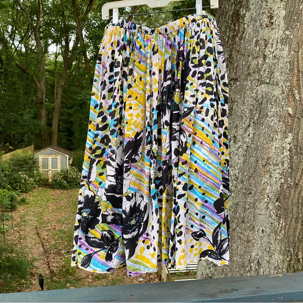 Life Style Patterned Midi Skirt Plus Size 1X Boho Style  Lined Elastic Waist